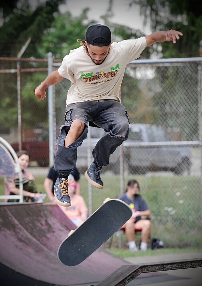 GRAVITY-X SKATE