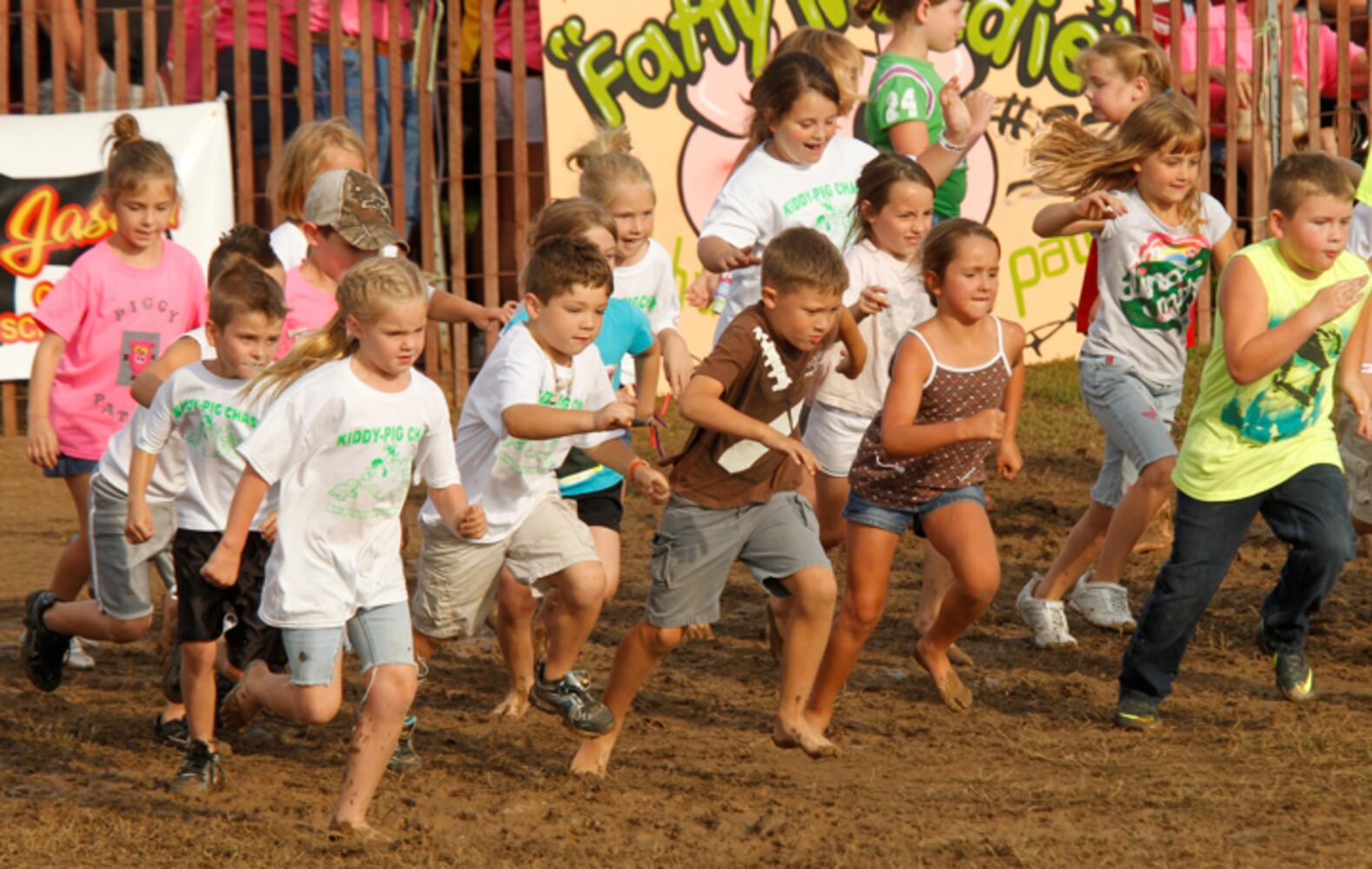 Clark County Fair - Kiddie Pig Chase