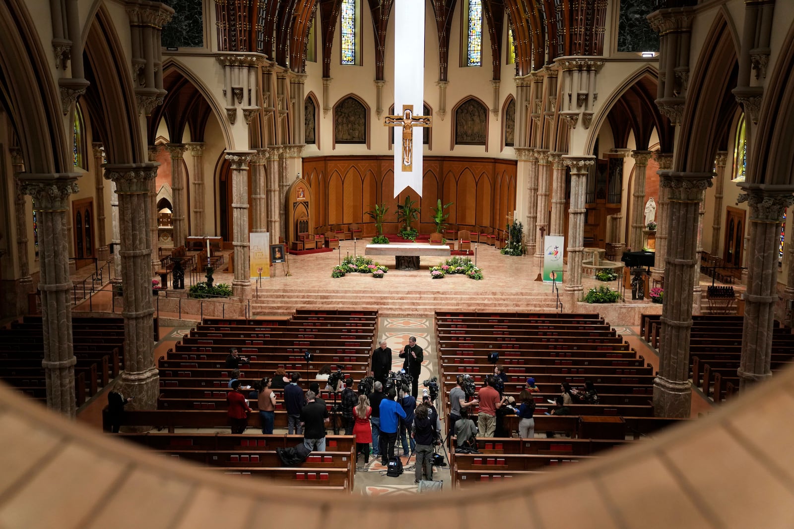 Bishop Lawrence J. Sullivan, vicar general of the Archdiocese of Chicago, speaks at Holy Name Cathedral, on Wednesday, May 8, 2025 in Chicago. (AP Photo/Erin Hooley)