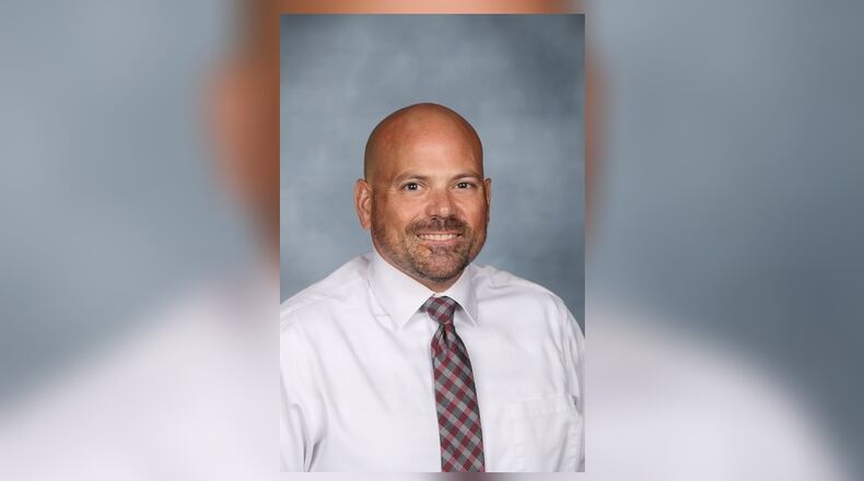 Zachary Dobbelaere. Contributed