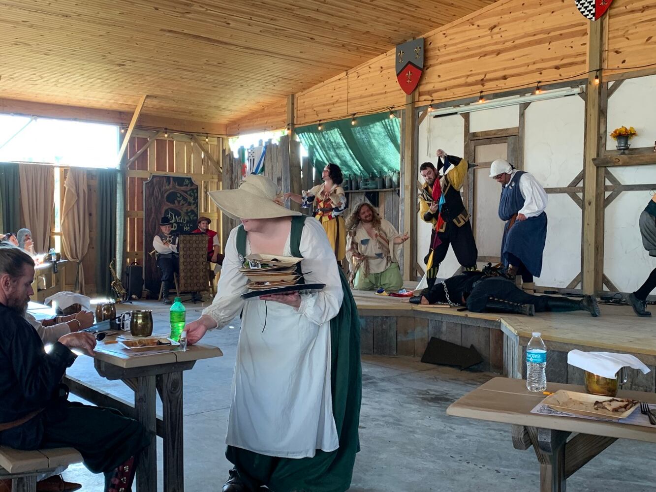 PHOTOS: Scenes from a Royal Feast at Ohio Renaissance Festival