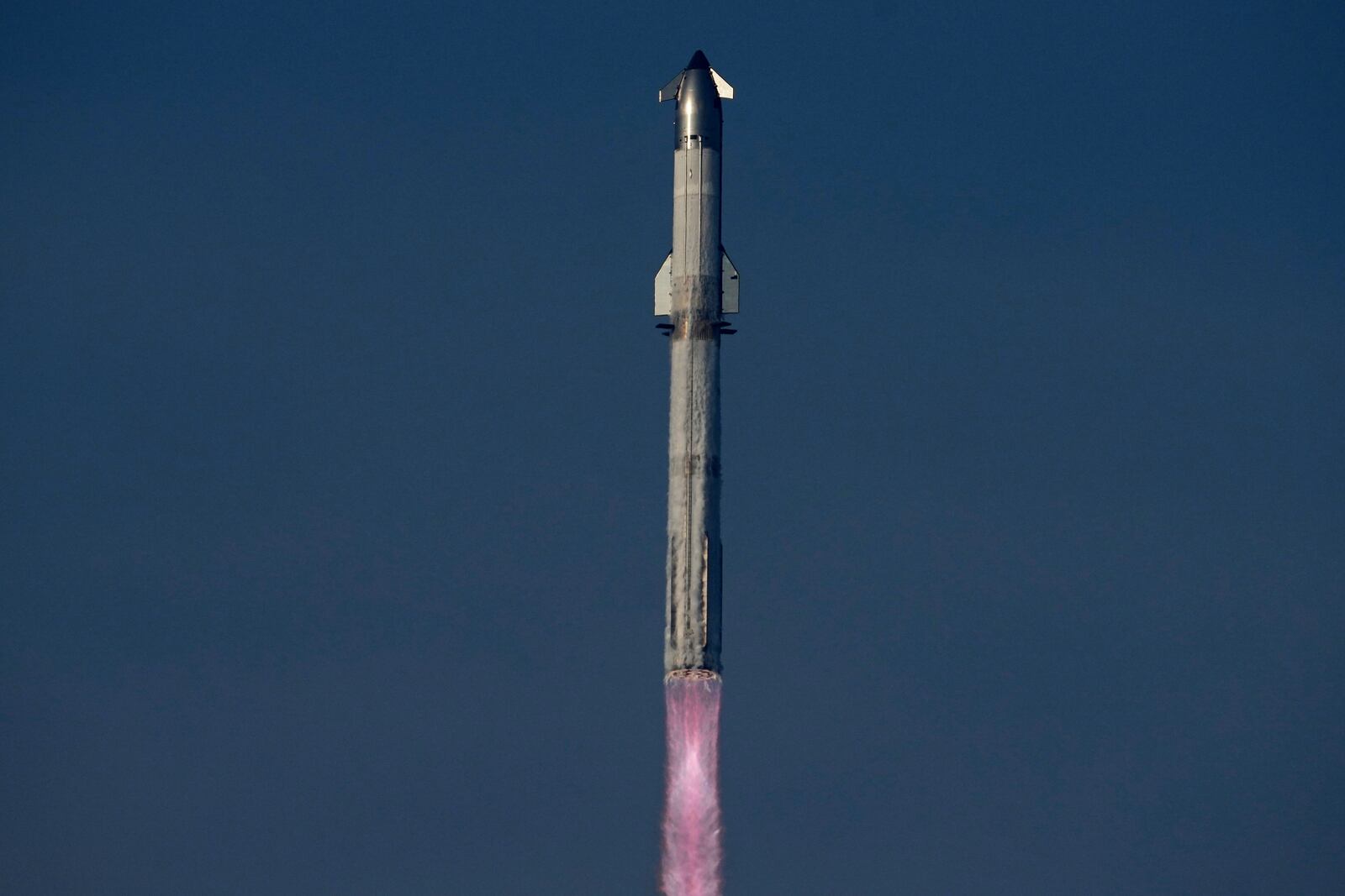 SpaceX's mega rocket Starship makes a test flight from Starbase, Texas, Tuesday, May 27, 2025. (AP Photo/Eric Gay)