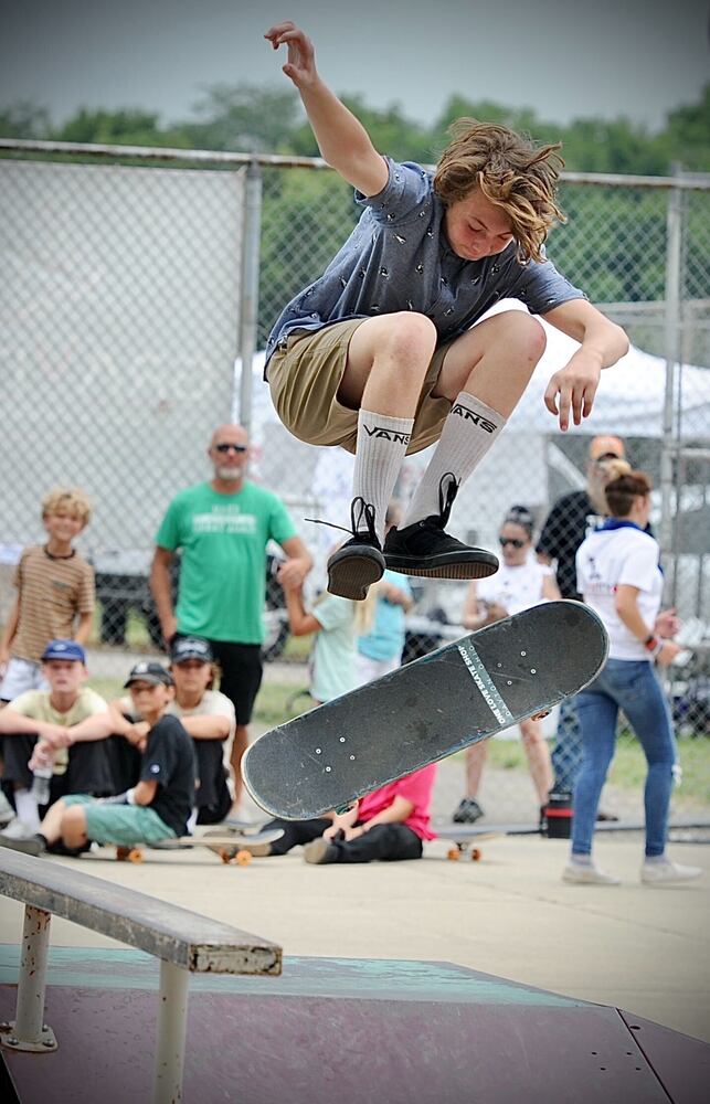 GRAVITY-X SKATE