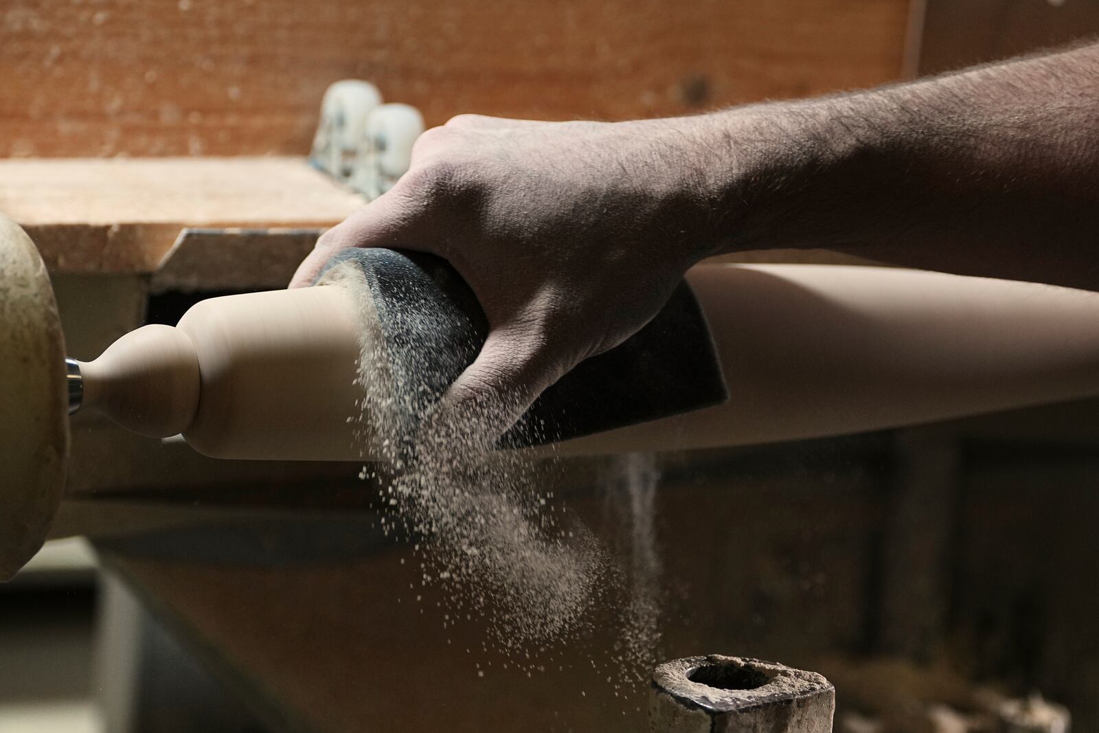 Jim Levasseur manufactures a torpedo baseball bat at Victus Sports in King of Prussia, Pa., Wednesday, April 2, 2025. (AP Photo/Matt Rourke)