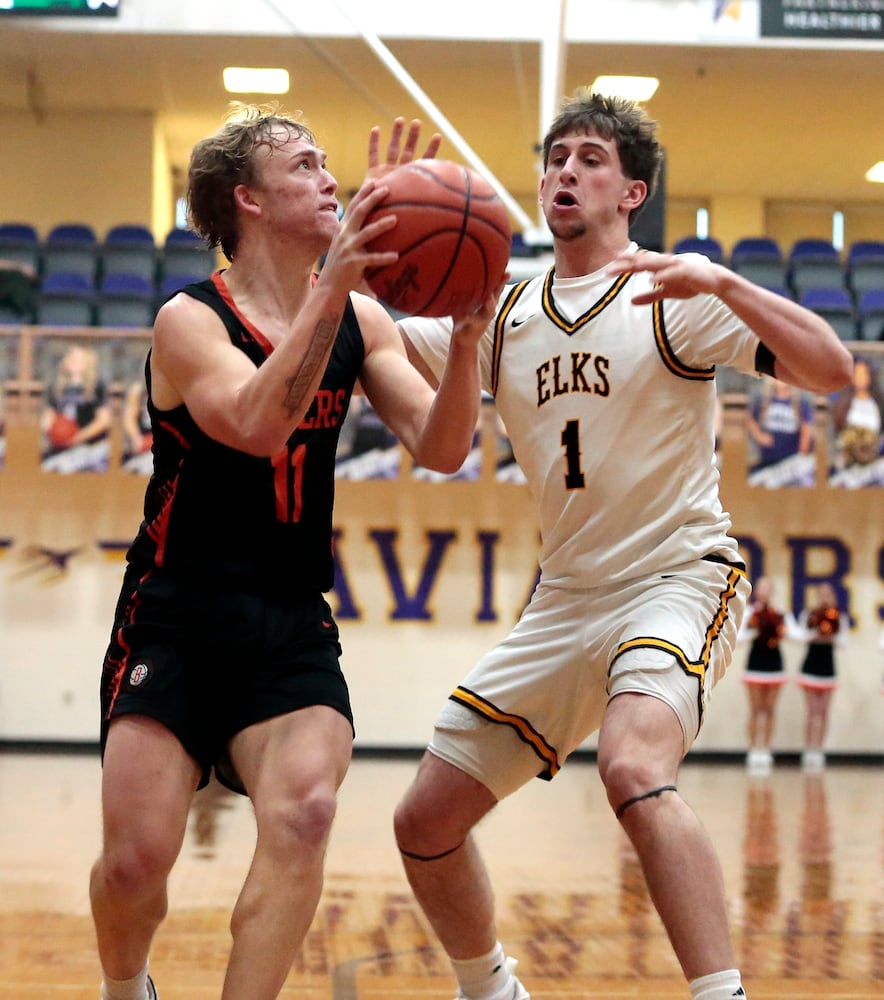 Beavercreek Centerville basketball