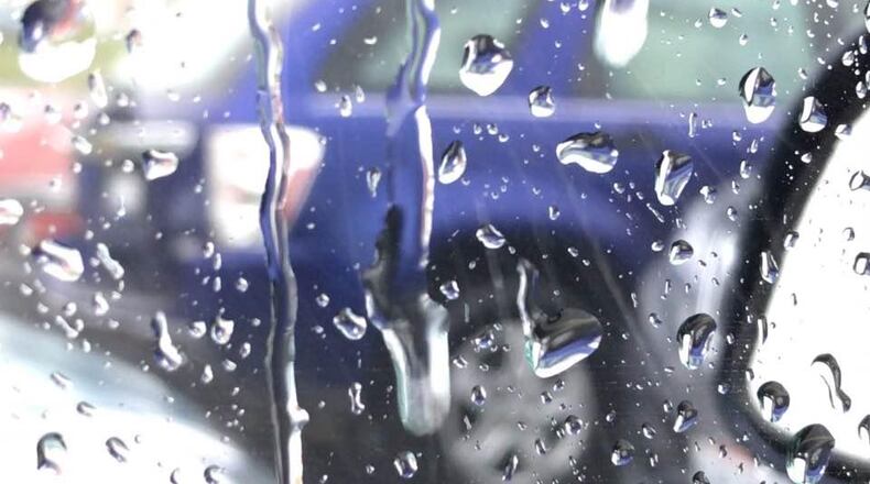 Heavy rain moves through Dayton