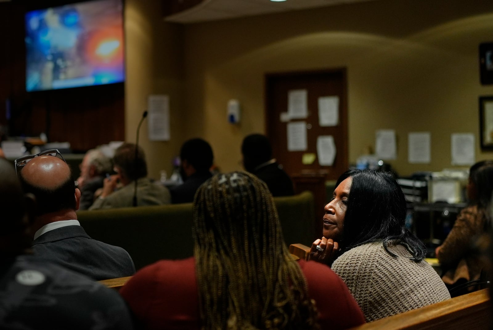 RowVaughn Wells, right, mother of Tyre Nichols, listens during the trial of three former Memphis police officers accused in the 2023 fatal beating of her son, Wednesday, April 30, 2025, in Memphis, Tenn. (AP Photo/George Walker IV, Pool)