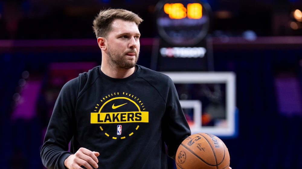 Los Angeles Lakers' Luka Doncic warms up prior to an NBA basketball game against the Philadelphia 76ers, Sunday, Dec. 7, 2025, in Philadelphia. (AP Photo/Chris Szagola)