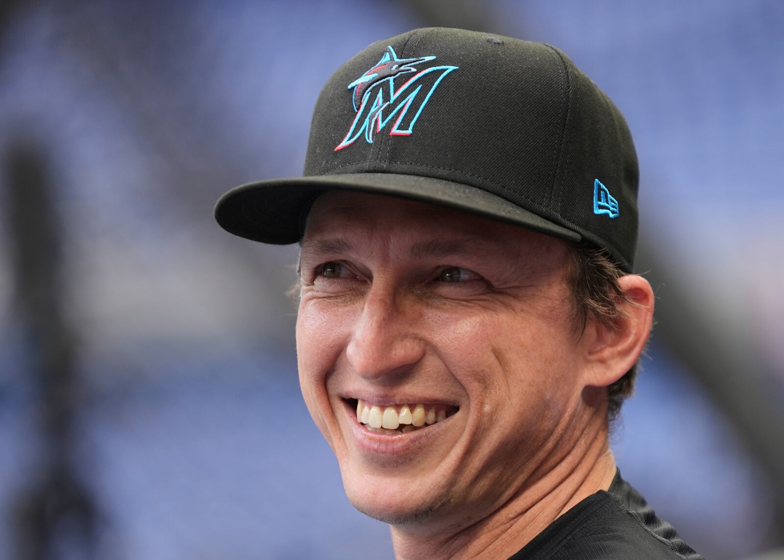 Miami Marlins field coordinator Aaron Leanhardt, who helped develop the torpedo bat, watches batting practice before a baseball game between the Miami Marlins and the New York Mets, Wednesday, April 2, 2025, in Miami. (AP Photo/Lynne Sladky)