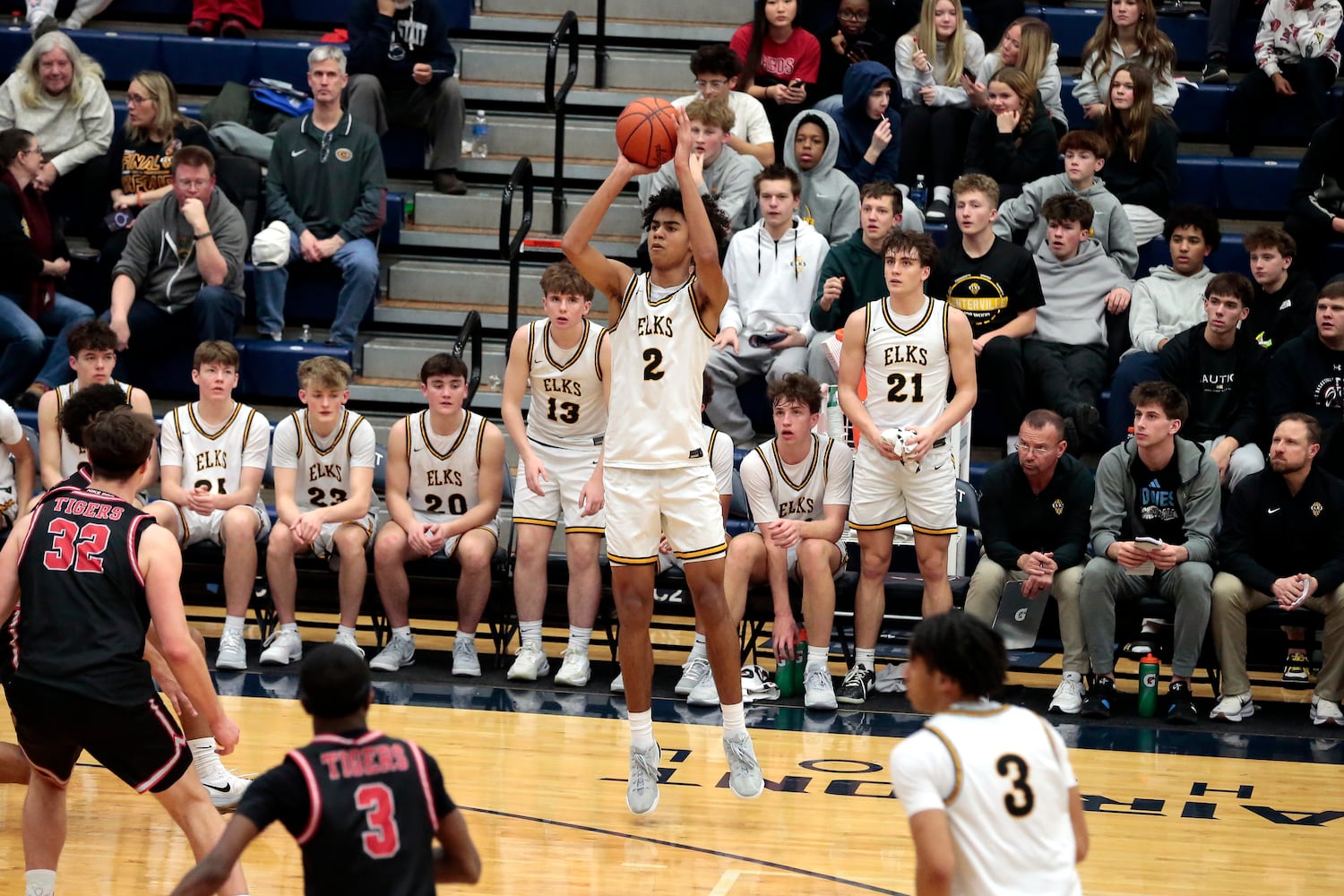 Centerville basketball FTTH