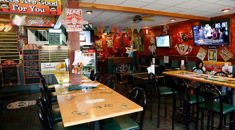 The dining room of Guerra’s Krazy Taco. Bill Lackey/Staff