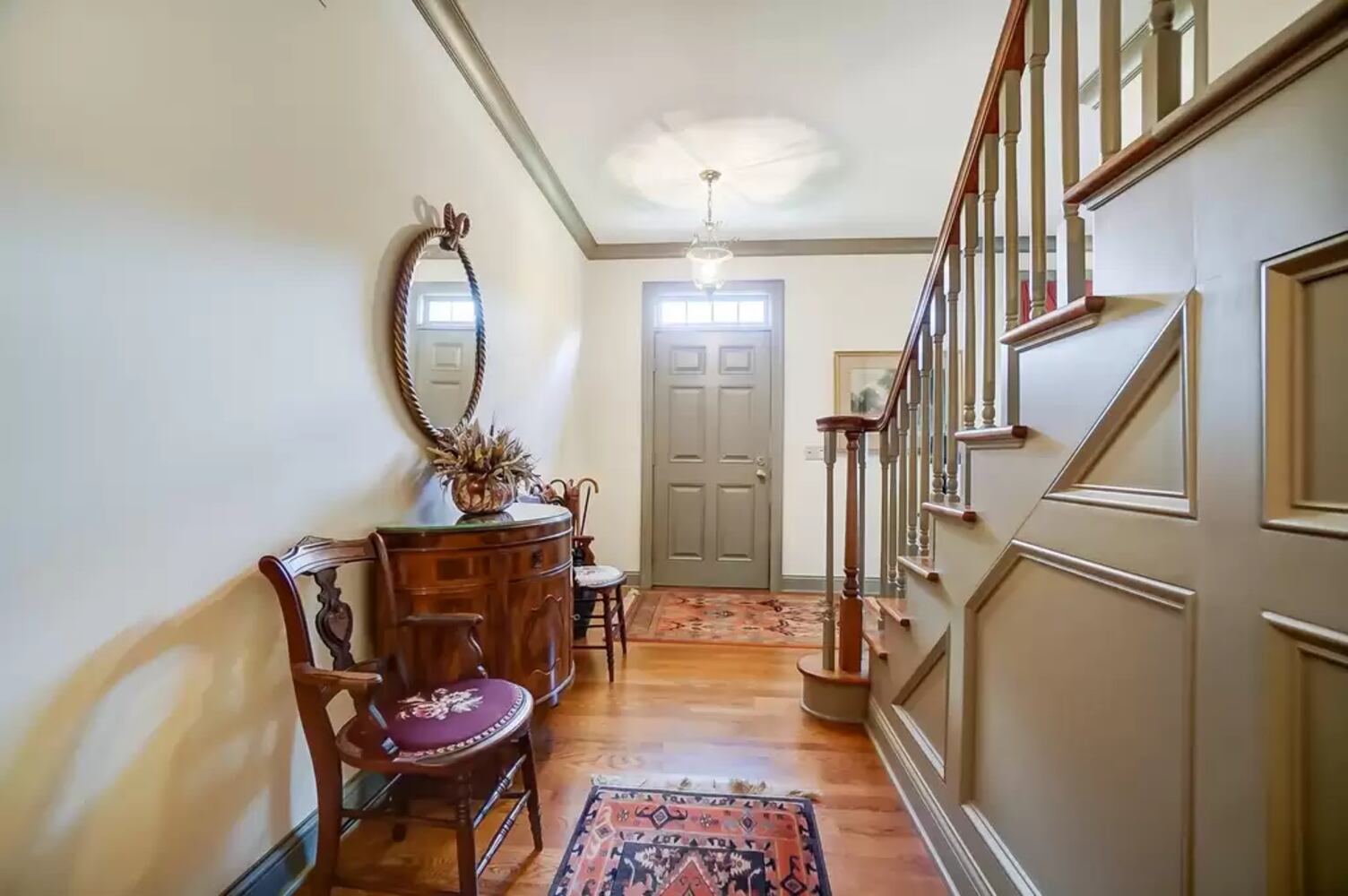 PHOTOS: Home on 1.13 acres near 2 Springfield golf courses listed