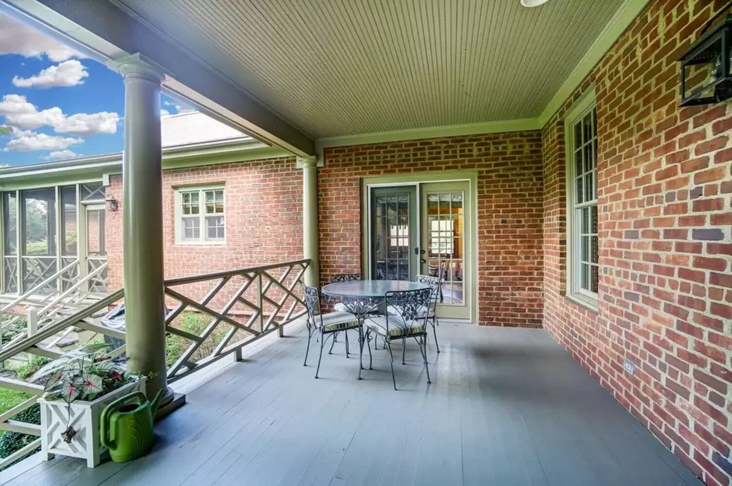 PHOTOS: Home on 1.13 acres near 2 Springfield golf courses listed