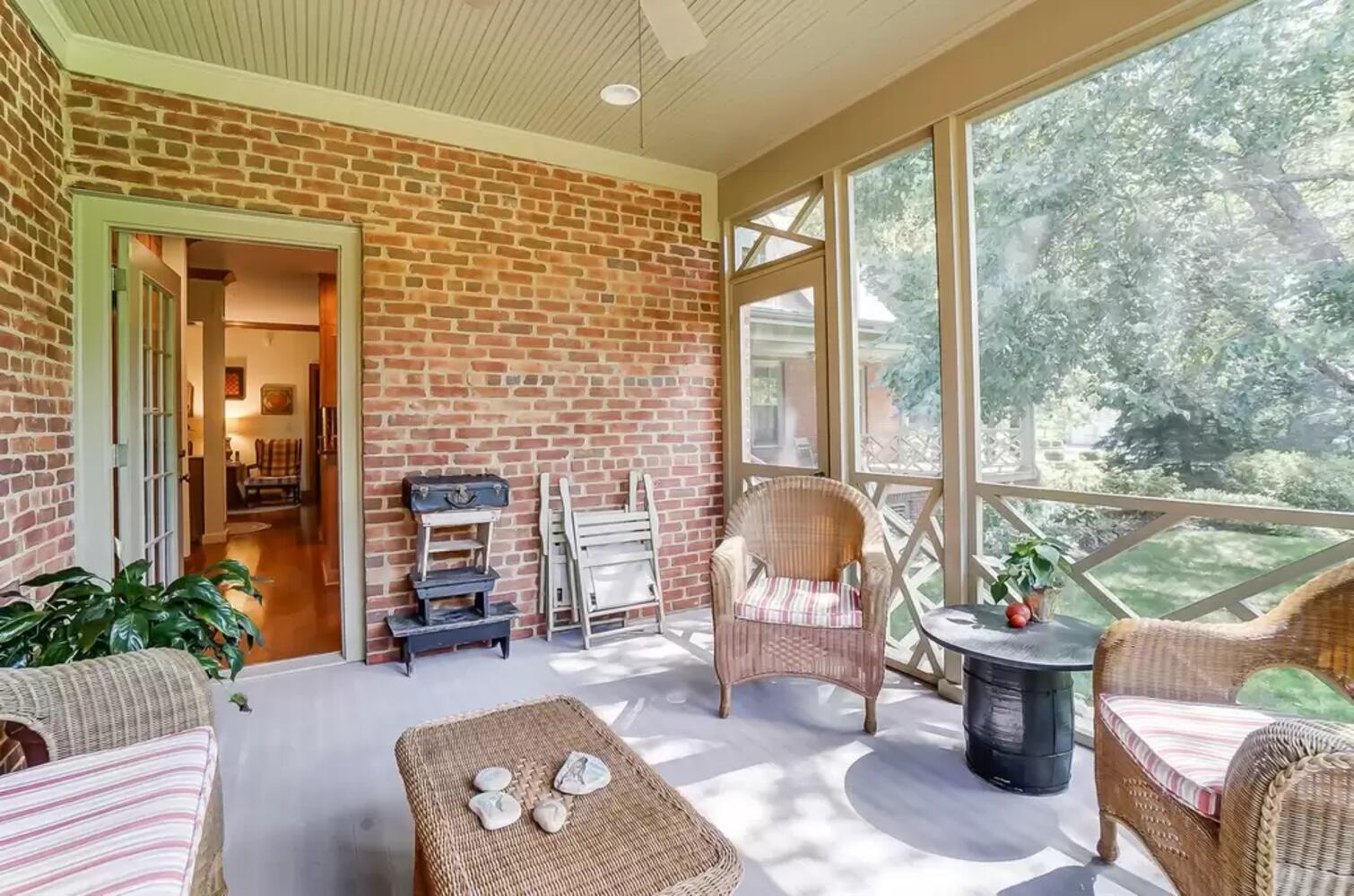 PHOTOS: Home on 1.13 acres near 2 Springfield golf courses listed
