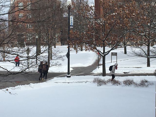 Snowy day on UD campus