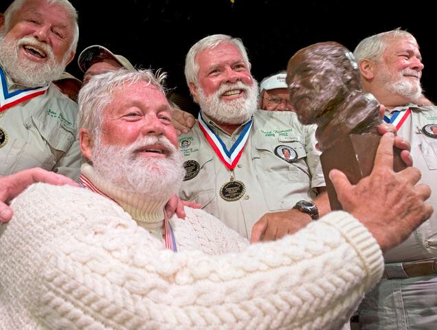 Arizona man wins Hemingway look-alike contest