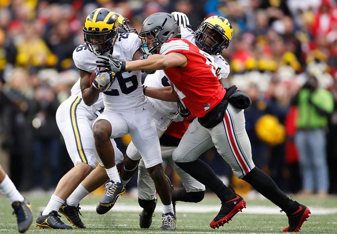Michigan athletes show support as OSU deals with emergency on campus